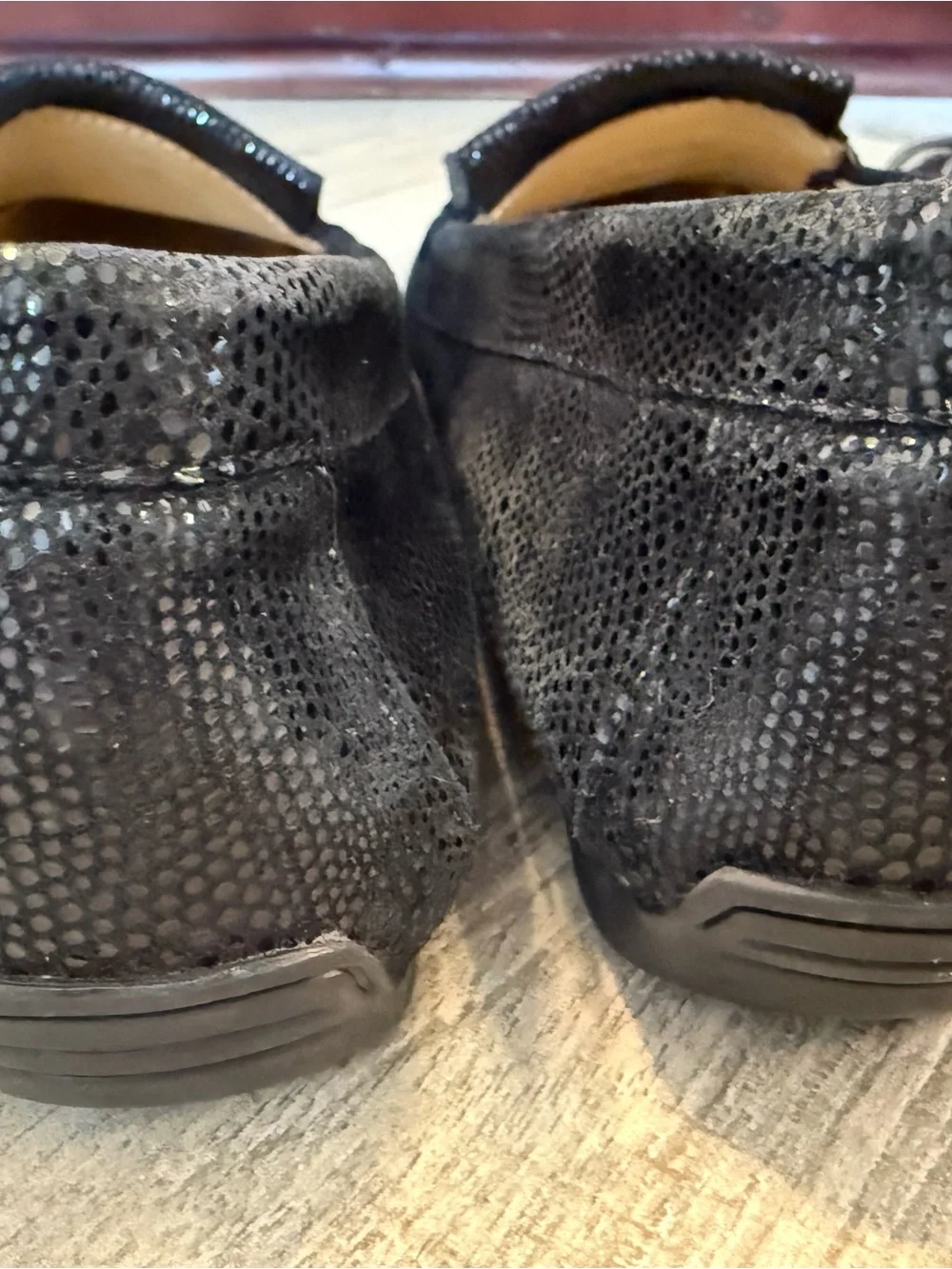 Italian Embossed Snakeskin Print Leather Loafers. Size 8